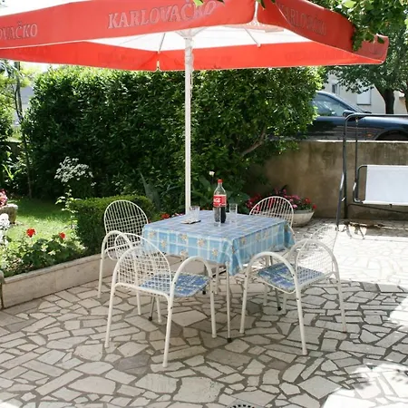 Apartmán With Wifi - 5483 Novi Vinodolski